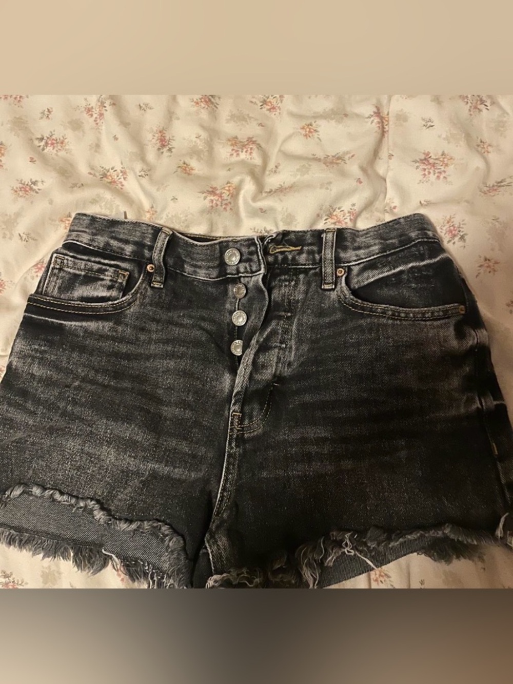 Size 27, black Pacsun shorts vintage